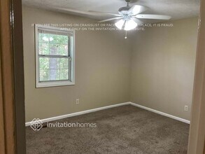 4032 Cindy Dr in Douglasville, GA - Foto de edificio - Building Photo