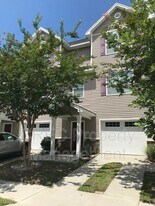 4055 Hartland St in Charleston, SC - Building Photo