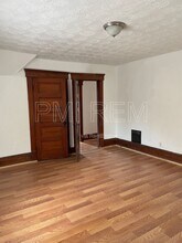 2325 4th St NW in Canton, OH - Foto de edificio - Building Photo