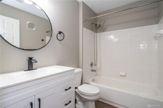 2650 Netherland Dr, Unit #104 in Dayton, OH - Building Photo - Building Photo