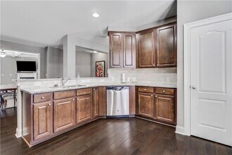 5084 Whiteoak Terrace SE in Smyrna, GA - Building Photo - Building Photo