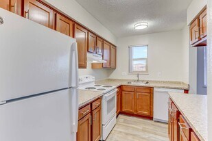Ralston Park Apartments in Arvada, CO - Building Photo