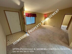 6313 Aldea Ct SE in Lacey, WA - Foto de edificio - Building Photo