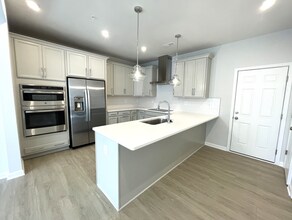 13327 Coalfield Station Ln in Midlothian, VA - Building Photo - Building Photo