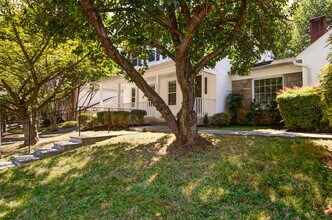 12227 Ox Hill Rd in Fairfax, VA - Building Photo - Building Photo