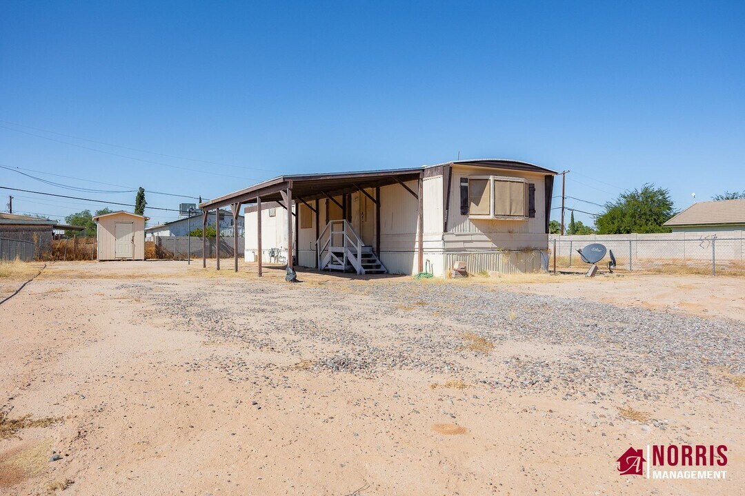 5640 N Tally Ho Ln in Casa Grande, AZ - Building Photo