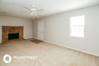 1005 Lombardy Way in Jonesboro, GA - Building Photo - Building Photo