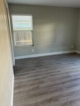 611 E Carter St in Sherman, TX - Building Photo - Building Photo