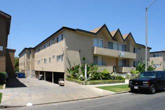 Point View Apartments in Los Angeles, CA - Building Photo - Building Photo