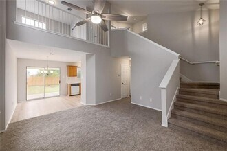 1400 Thibodeaux Dr in Round Rock, TX - Building Photo - Building Photo