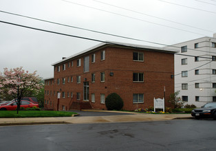 William Watters Apartments in Arlington, VA - Building Photo - Building Photo