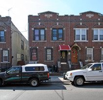 874 40th St Apartments