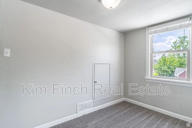 289 E 4800 S in Murray, UT - Building Photo - Building Photo