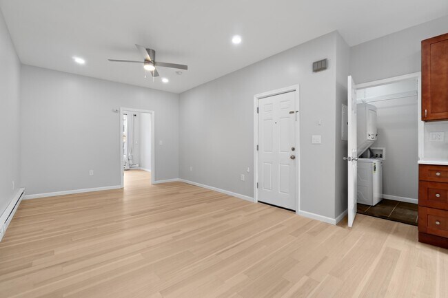 property at 916 Willow Ave