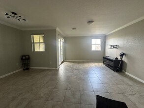 1442 SE 23rd Terrace in Homestead, FL - Building Photo - Building Photo