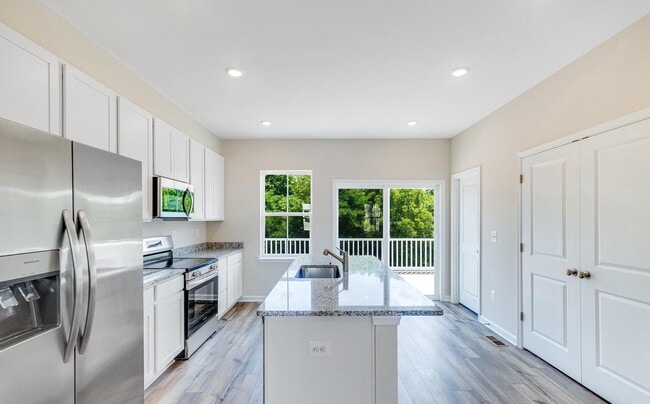 property at 8 Bigler Rd