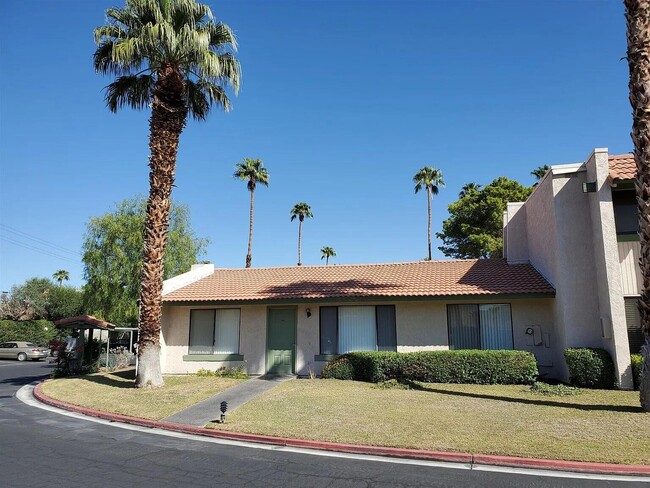 property at 96 Lakeview Cir