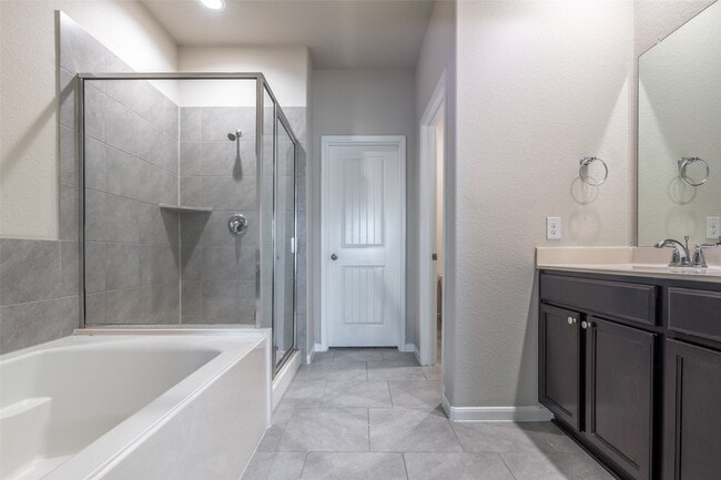 property at 3327 Sumac Dr