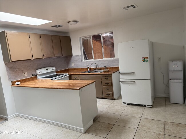 5131 W Earll Dr in Phoenix, AZ - Building Photo - Building Photo