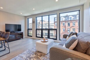 240 Freedom Trl, Unit FL4-ID1318704P in Boston, MA - Building Photo