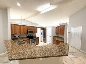 1300 Portside Dr in Orange Park, FL - Building Photo - Building Photo