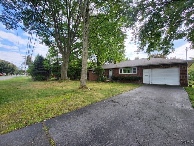 116 Kristin Rd in Syracuse, NY - Building Photo - Building Photo