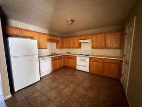 4807 John David Dr in Killeen, TX - Foto de edificio - Building Photo