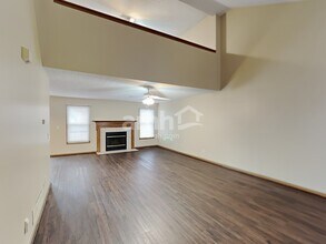 1840 Pine Grove Pl in Lancaster, OH - Building Photo - Building Photo