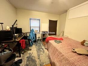 321 S Huntington Ave, Unit G1 in Boston, MA - Building Photo - Building Photo