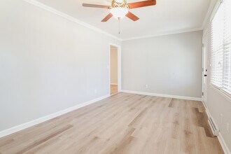 301 Kingsberry Dr in Easley, SC - Building Photo - Building Photo