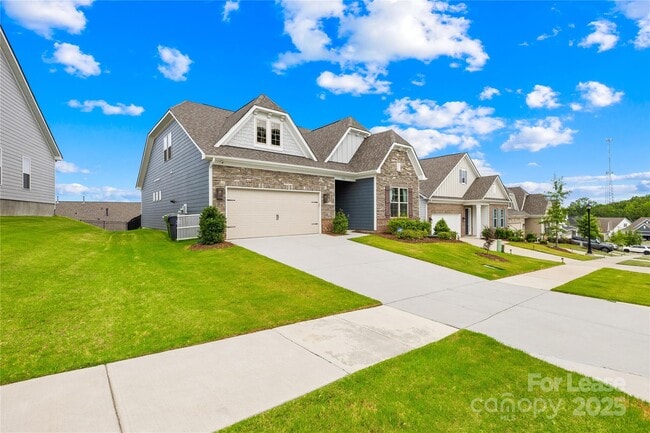 17113 Sand Bank Rd in Charlotte, NC - Building Photo - Building Photo