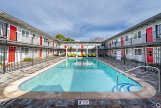 434 Junction Ave, Unit 19 in Livermore, CA - Foto de edificio - Building Photo