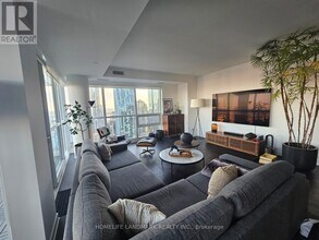 88 Scott St in Toronto, ON - Building Photo - Building Photo