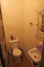 2906 S San Pedro St in Los Angeles, CA - Building Photo - Building Photo