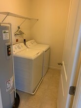 120 Singleton Way in Martinsburg, WV - Foto de edificio - Building Photo