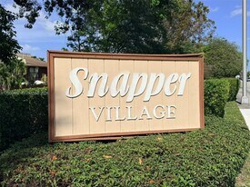 6621 SW 116th Pl in Miami, FL - Building Photo