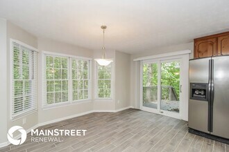 345 Justin Dr in Dallas, GA - Building Photo - Building Photo