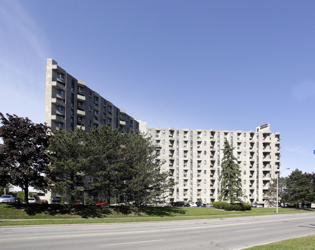 The Masters in Toronto, ON - Building Photo - Primary Photo