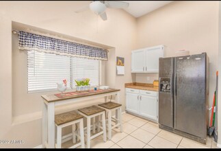 7322 W Tuckey Ln in Glendale, AZ - Building Photo - Building Photo