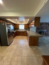 8900 Campus Park Ct in Bakersfield, CA - Building Photo - Building Photo