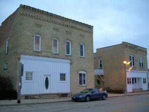 155-163 Main St in Sullivan, WI - Building Photo