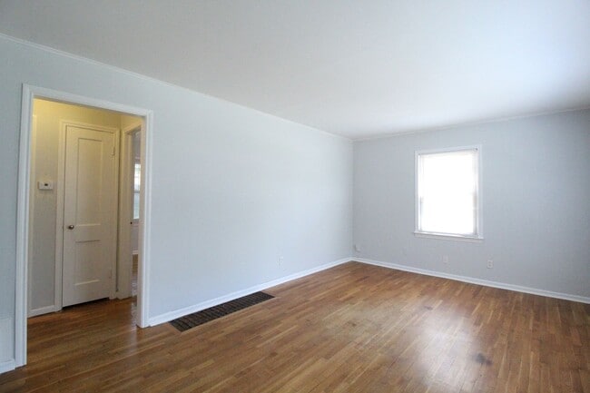 5300 W 50th Terrace in Roeland Park, KS - Building Photo - Building Photo