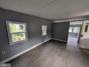 125 Santilli Rd in Landenberg, PA - Foto de edificio - Building Photo