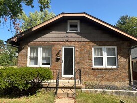 7525 San Diego Ave in St. Louis, MO - Building Photo