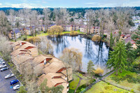 Hidden Lake Apartments in Lakewood, WA - Building Photo - Building Photo