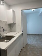 34 Corvus Starway in Toronto, ON - Building Photo - Building Photo