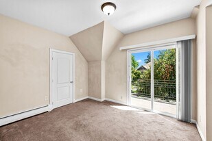 1151 Monroe St in Denver, CO - Building Photo