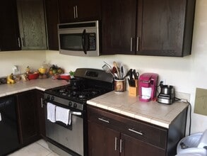 5027 Campanile Dr in San Diego, CA - Foto de edificio - Building Photo