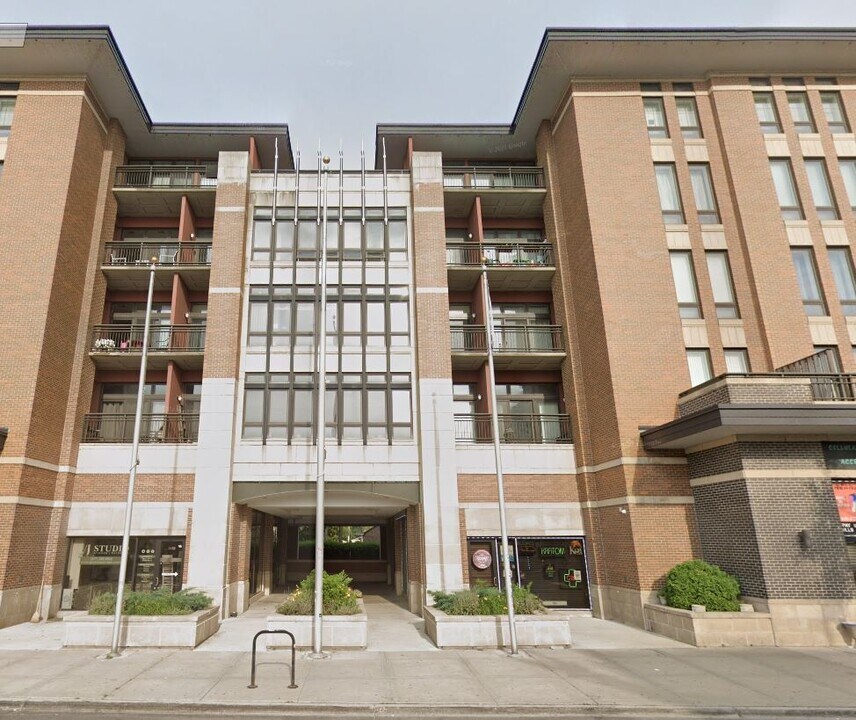 3450 S Halsted St in Chicago, IL - Building Photo