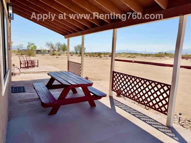 69696 Old Chisholm Trail in Twentynine Palms, CA - Building Photo - Building Photo